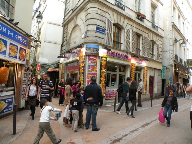 restaurants grecs, Saint-Michel